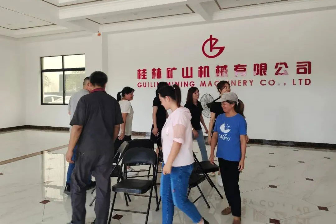 ����װ���ٰ조Ũ������ ��ϵ����װ��������